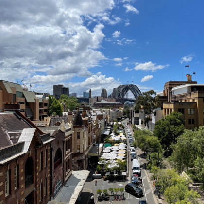 Circular Quay mit Harbour Bridge im Hintergrund