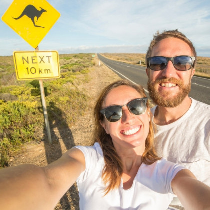Glückliches Paar auf Australien-Reise