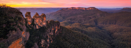 Three Sisters in den Blue Mountains bei Sonnenuntergang