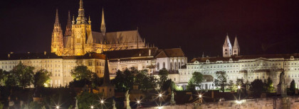 Schloss in Prag bei Nacht