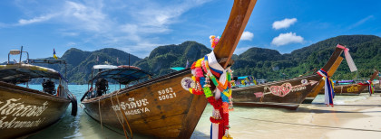 Blick auf Boote an Phuket in Thailand 