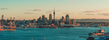 Auckland in Neuseeland bei Sonnenuntergang