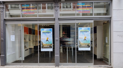Schaufenster von unserem STA Shop in Oldenburg